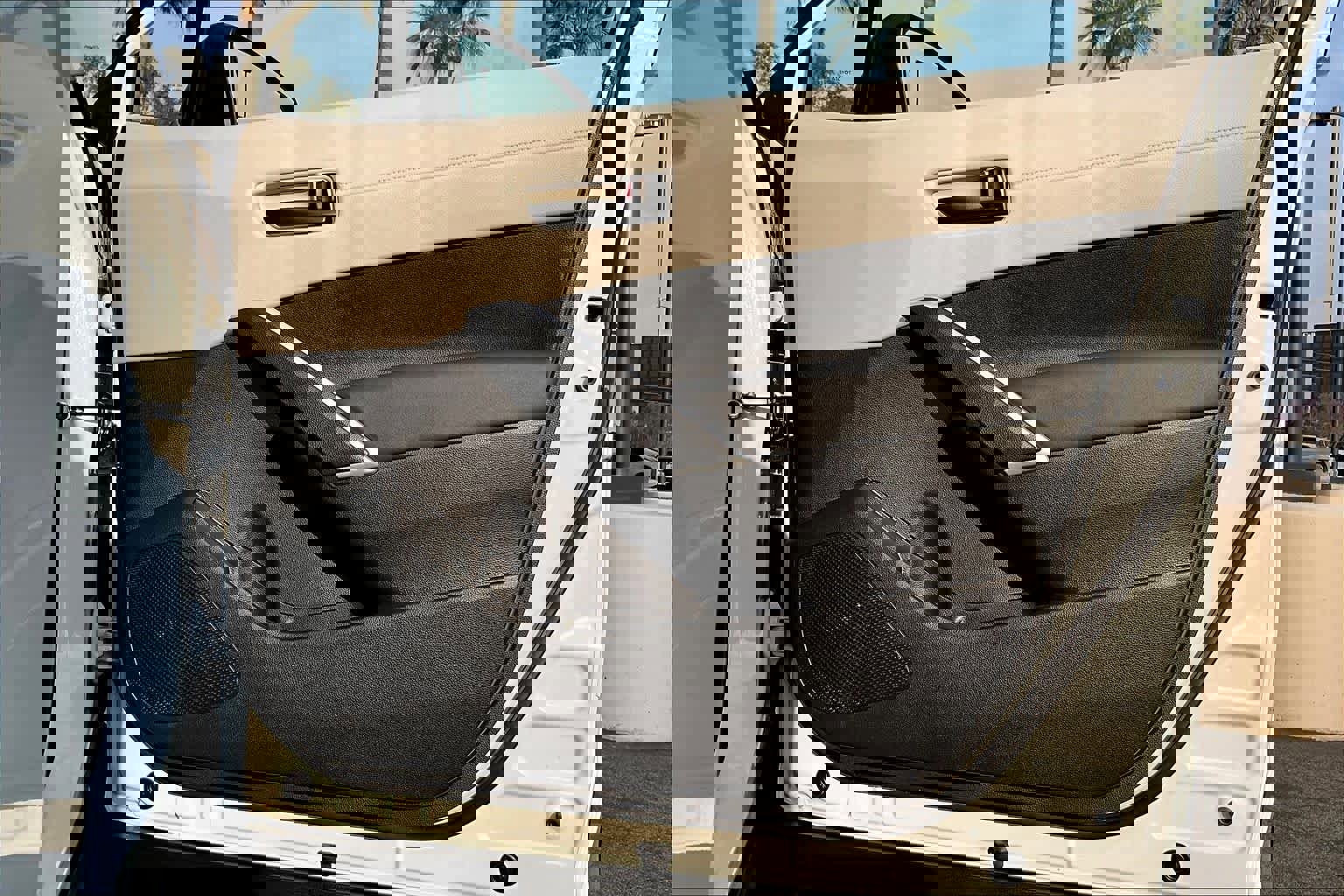 Used 2026 Toyota Corolla Cross L image 21