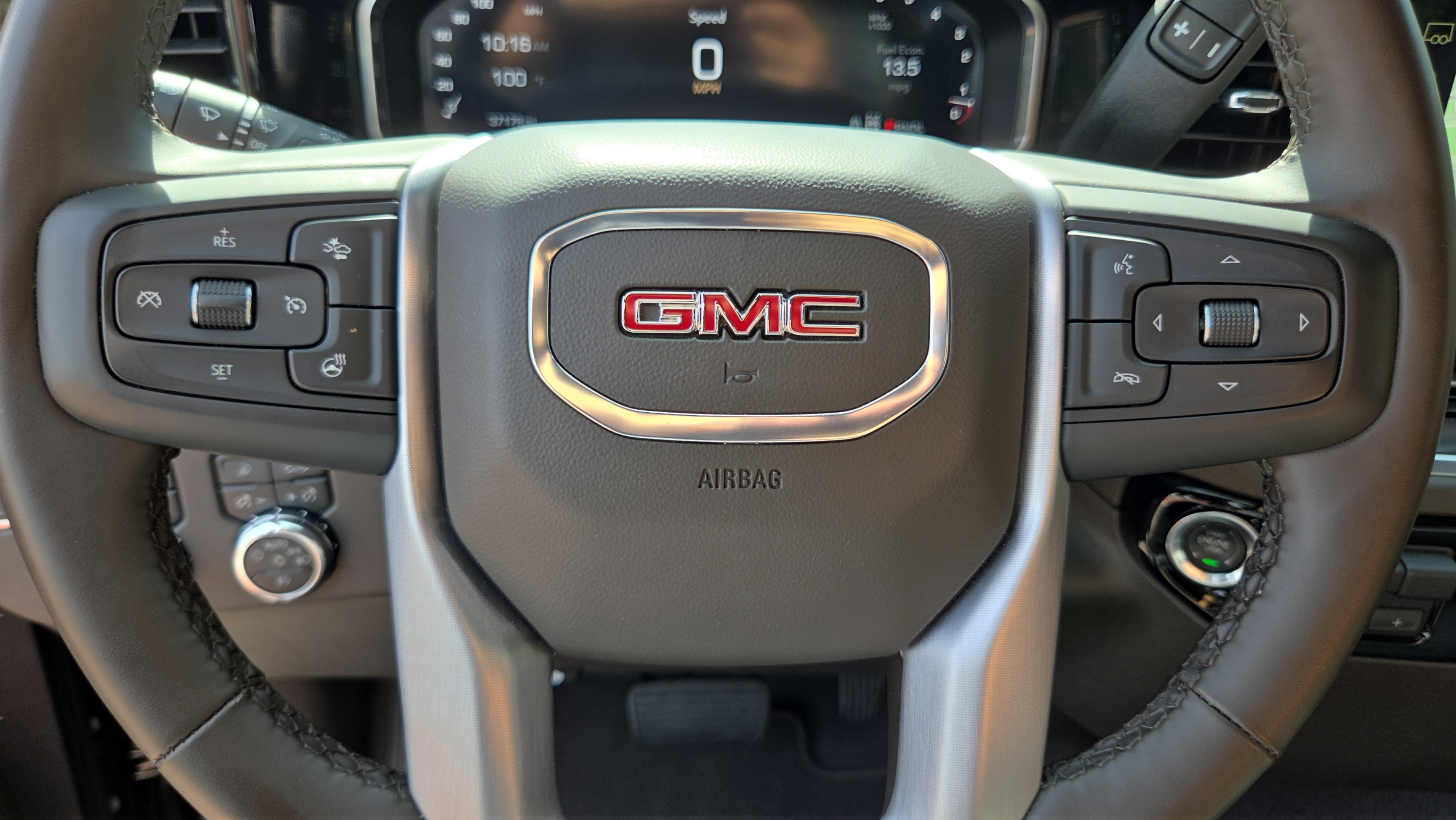 Used 2026 GMC Sierra 1500 SLT AWD/4WD image 22