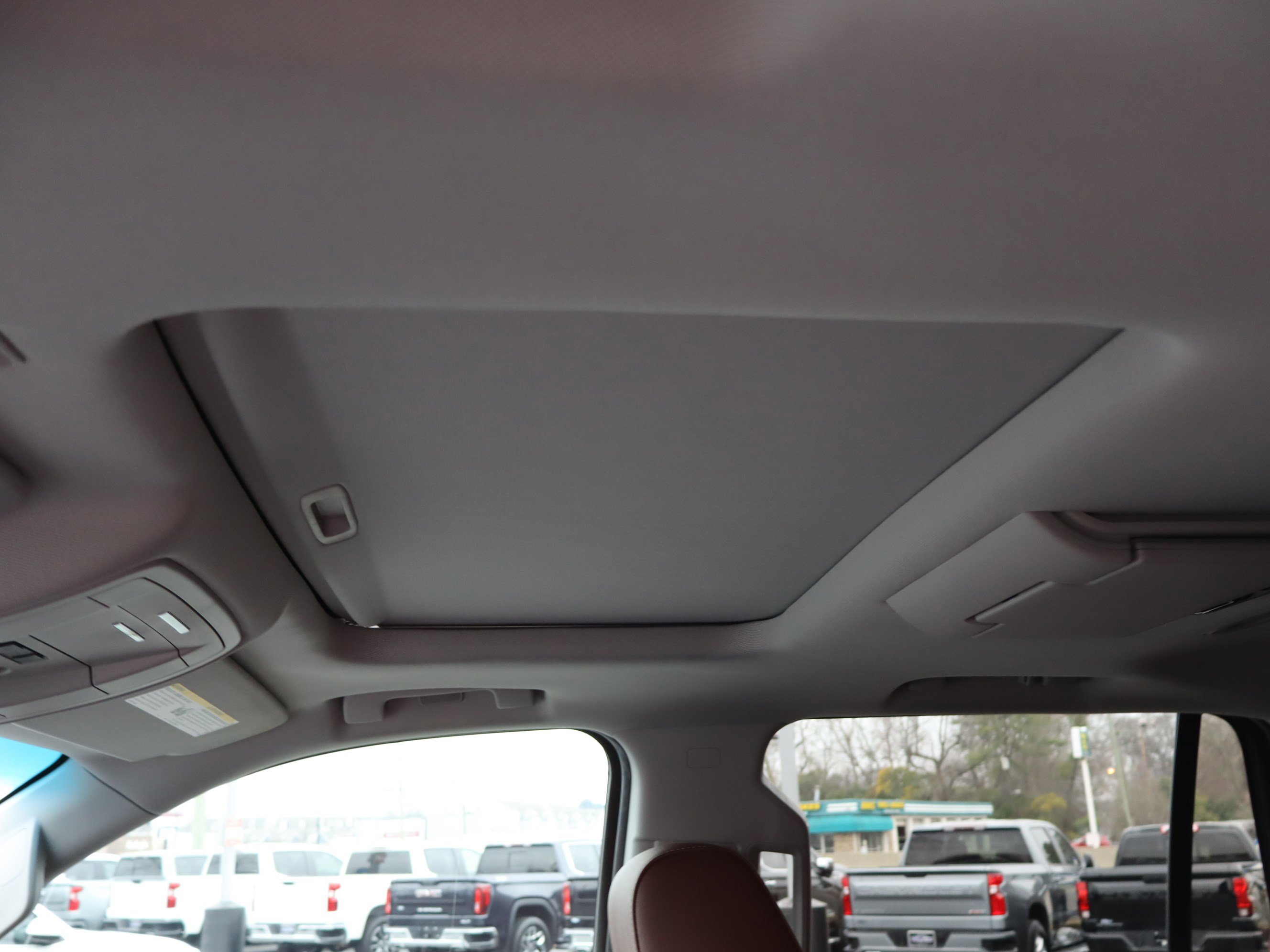 Used 2020 Chevrolet Tahoe Premier w/ Premier Plus Edition image 21