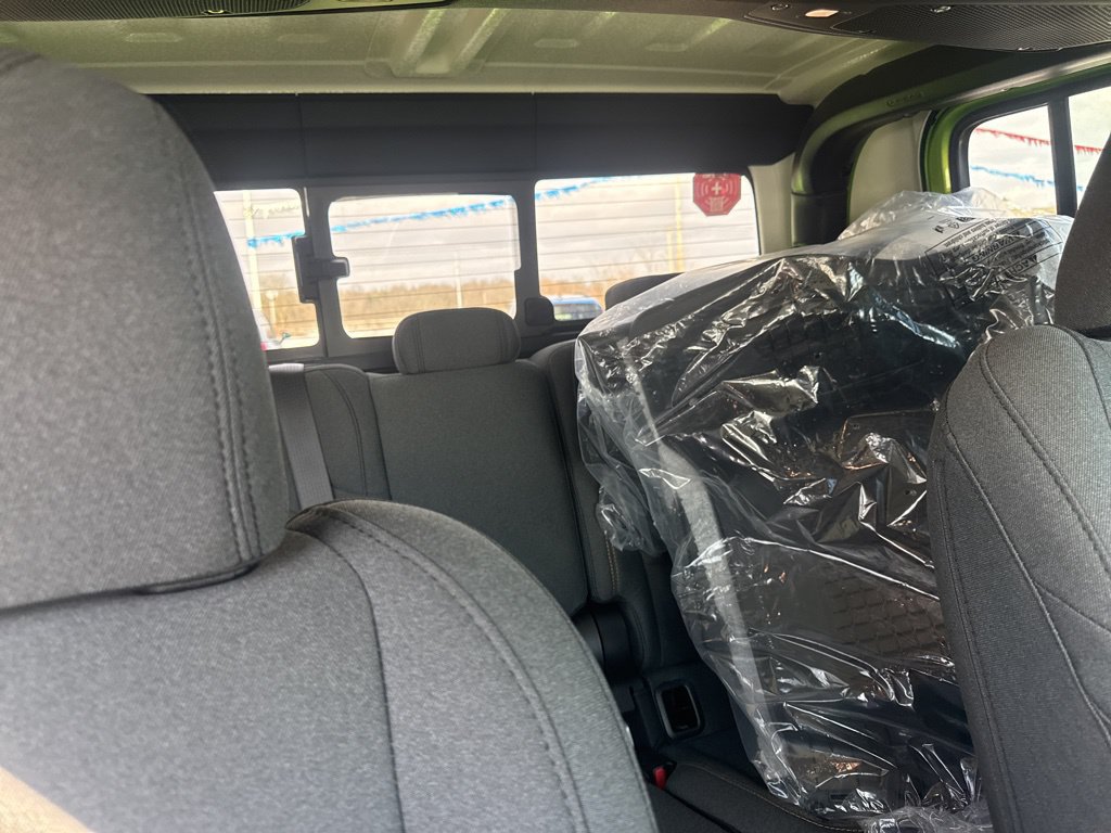 New 2025 Jeep Gladiator Sport AWD/4WD image 53