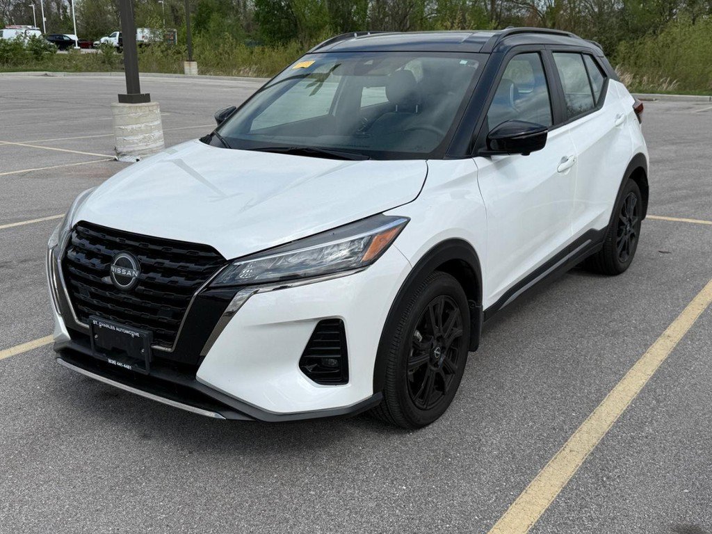 Used 2024 Nissan Kicks SR w/ SR Premium Package