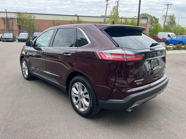 Used 2019 Ford Edge Titanium w/ Equipment Group 301A AWD/4WD image 7
