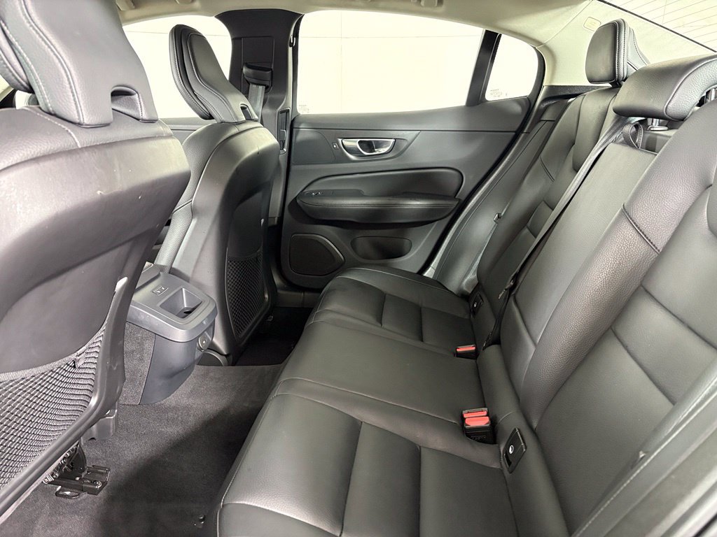 Used 2025 Volvo S60 B5 Plus FWD image 37