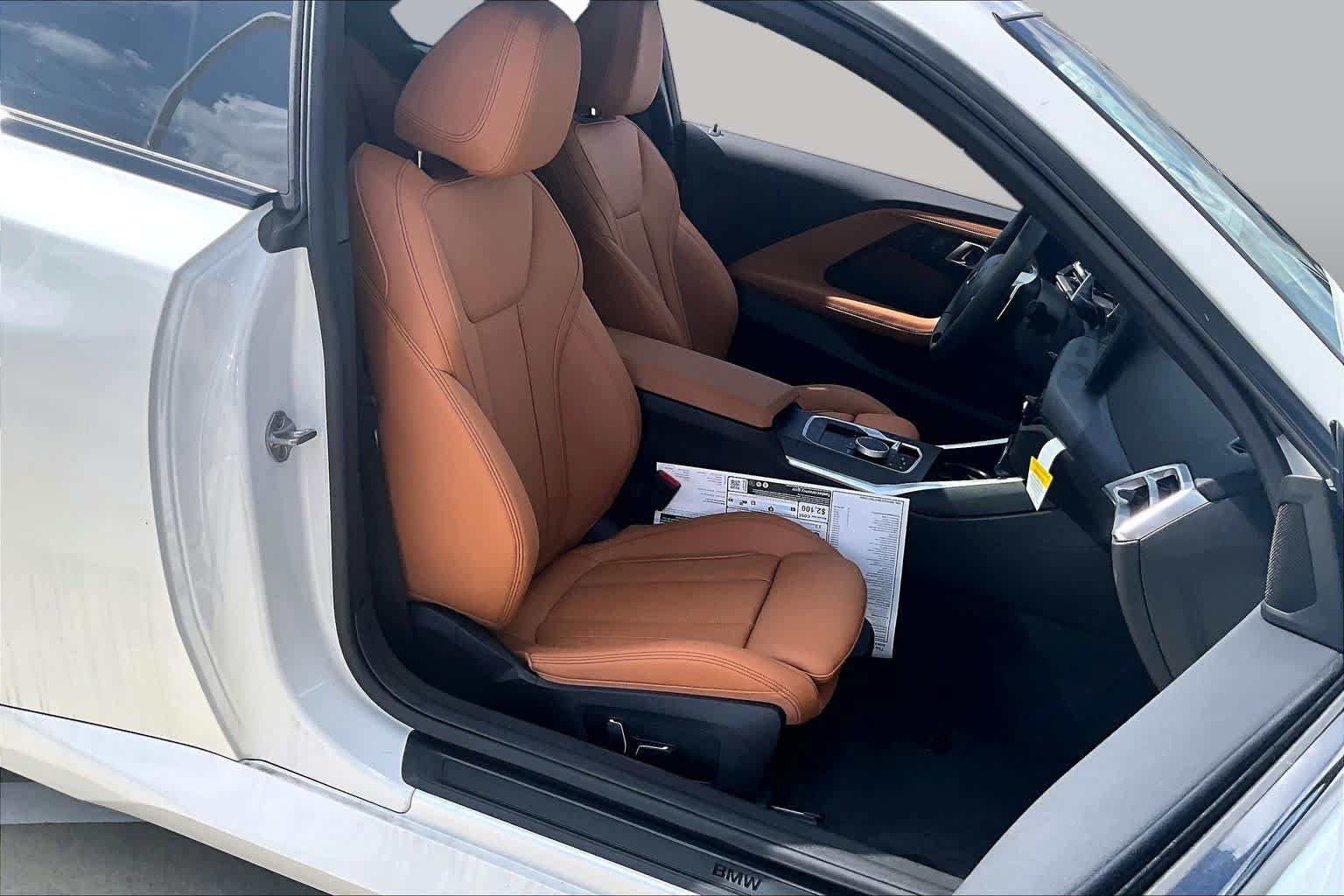 Used 2026 BMW 230i Coupe w/ Premium Package RWD image 8