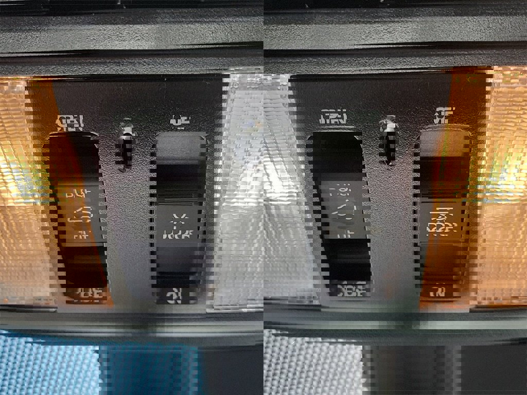 Used 2023 Honda Passport TrailSport image 34