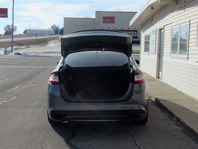 Used 2013 Ford Fusion Titanium w/ Titanium Driver Assist Pkg FWD image 9