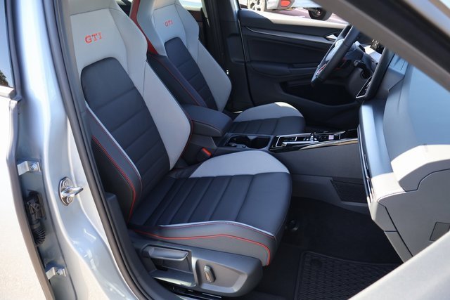 New 2026 Volkswagen GTI SE image 15