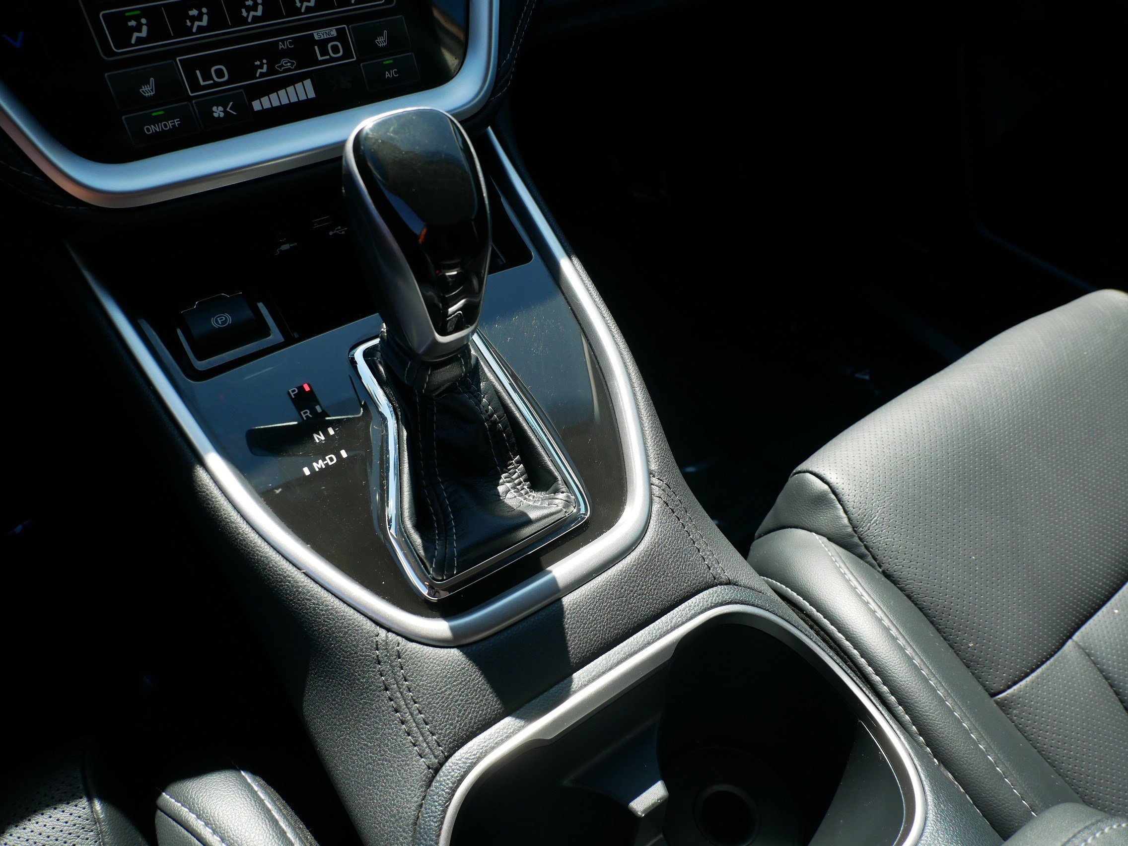 Used 2022 Subaru Outback Limited image 24