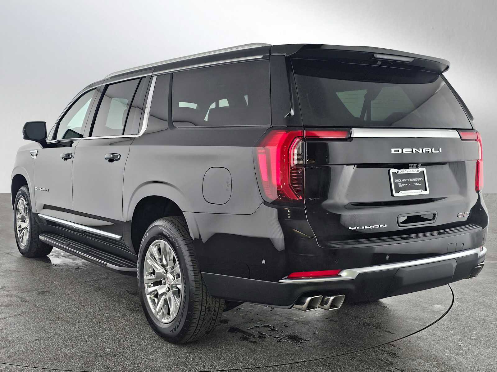 New 2026 GMC Yukon XL Denali w/ Advanced Technology Package image 5