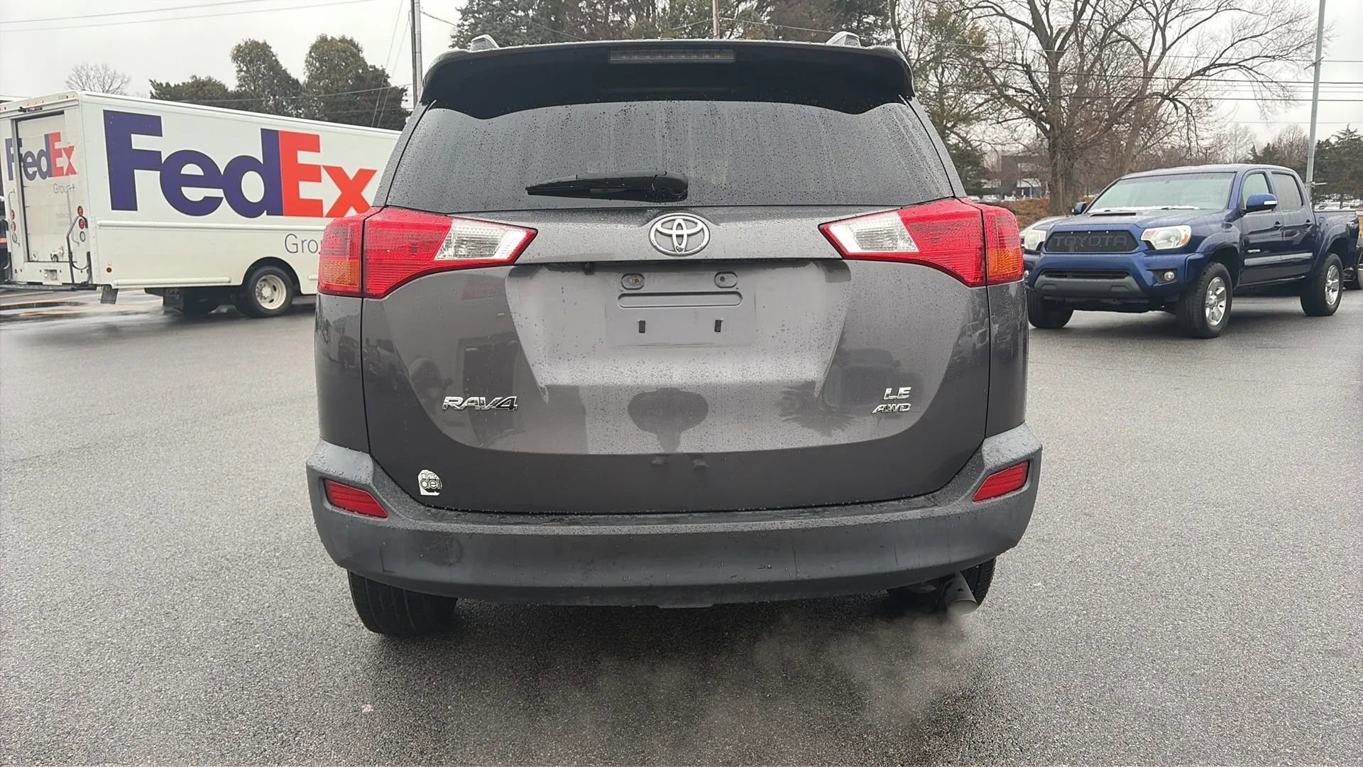 Used 2015 Toyota RAV4 LE image 9