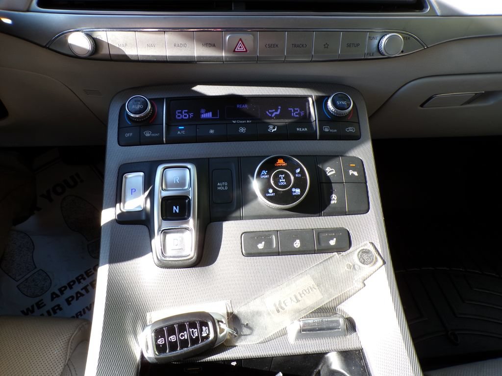Used 2021 Hyundai Palisade SEL w/ Premium Package AWD/4WD image 27