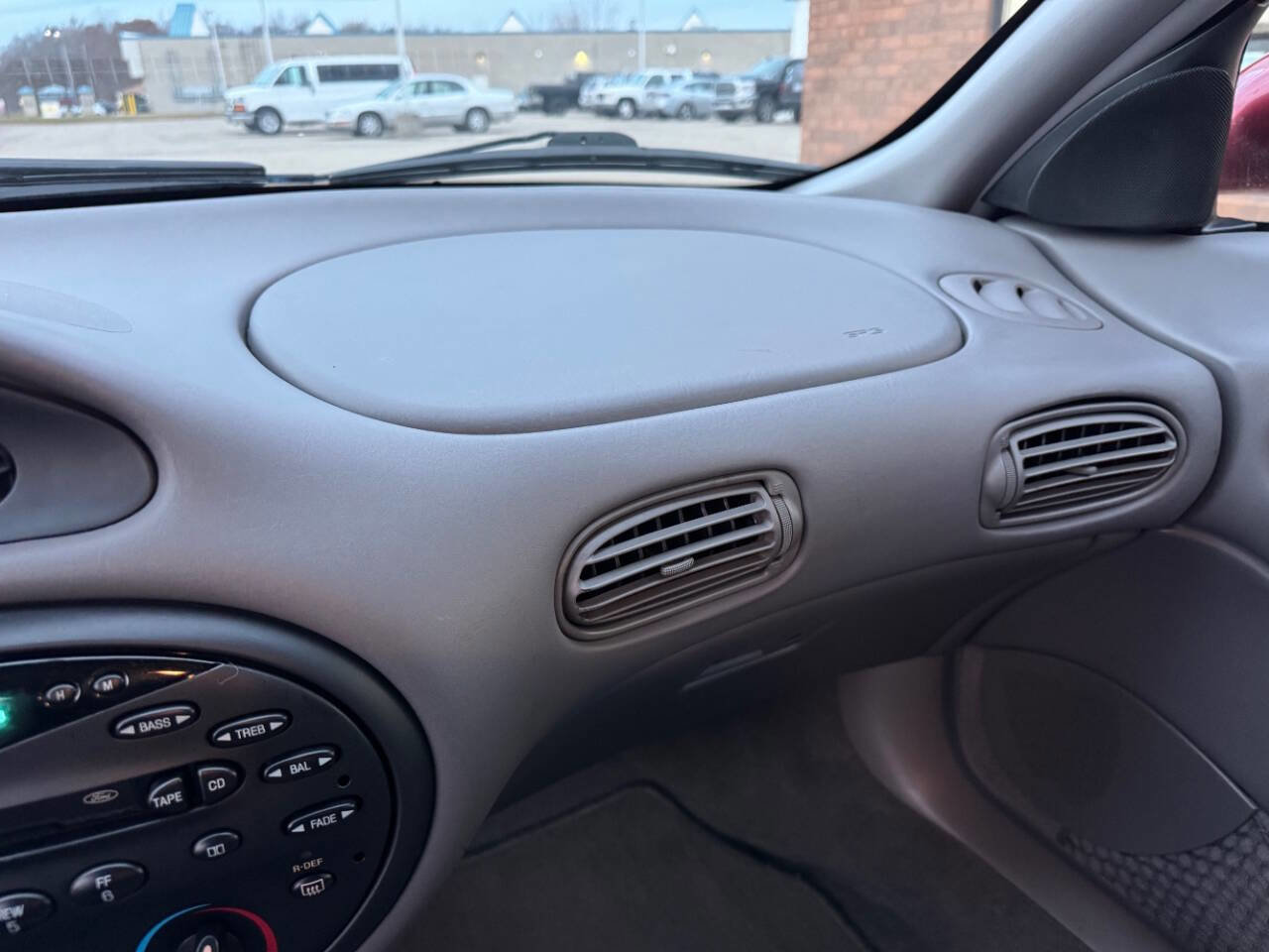 Used 1997 Ford Taurus GL image 27