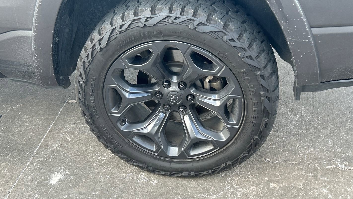 Used 2021 RAM 1500 Limited w/ Night Edition image 13