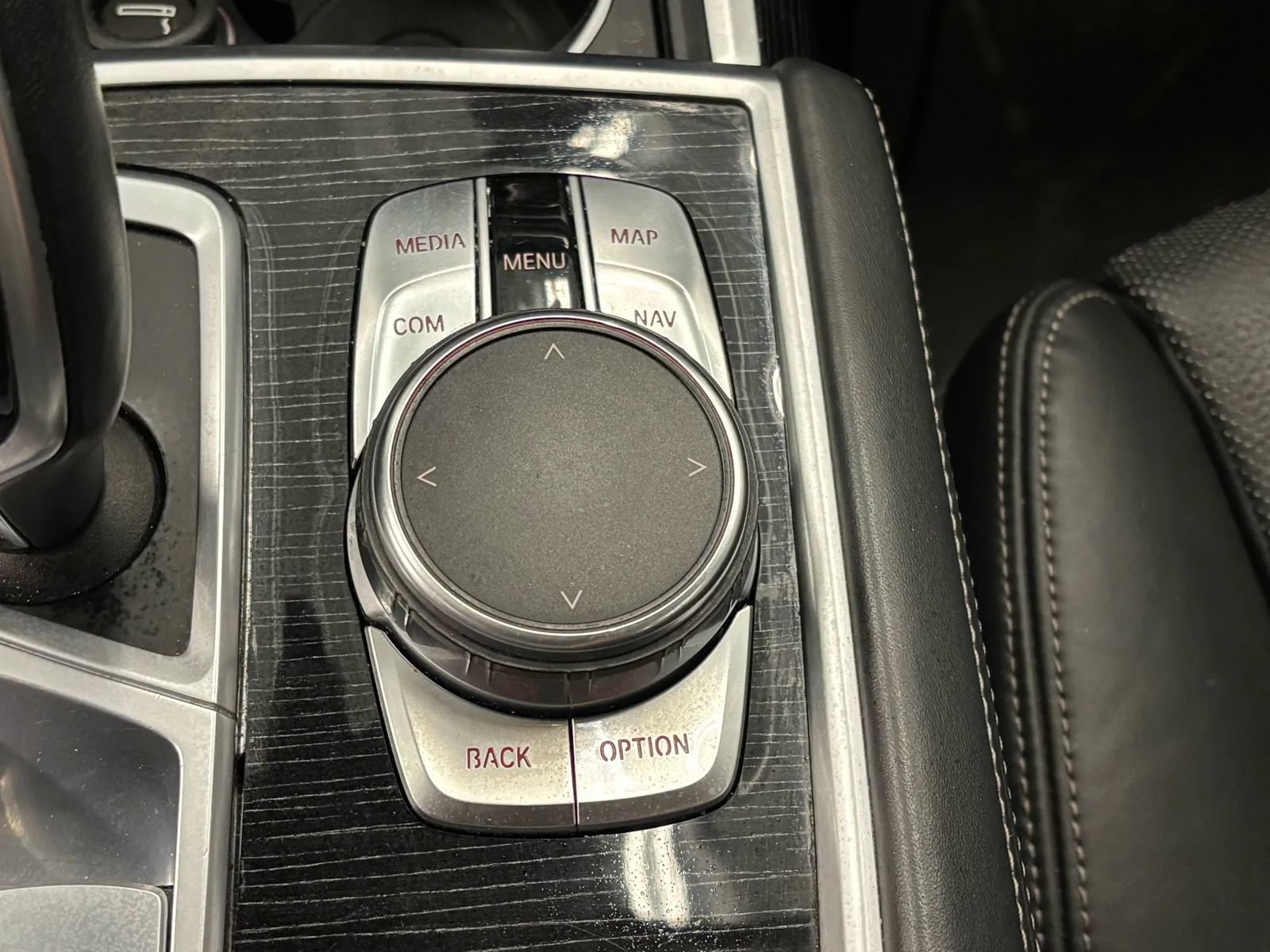 Used 2018 BMW 750i xDrive AWD/4WD image 46