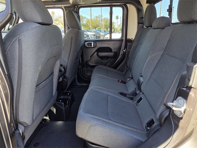 Certified 2024 Jeep Gladiator Sport image 13