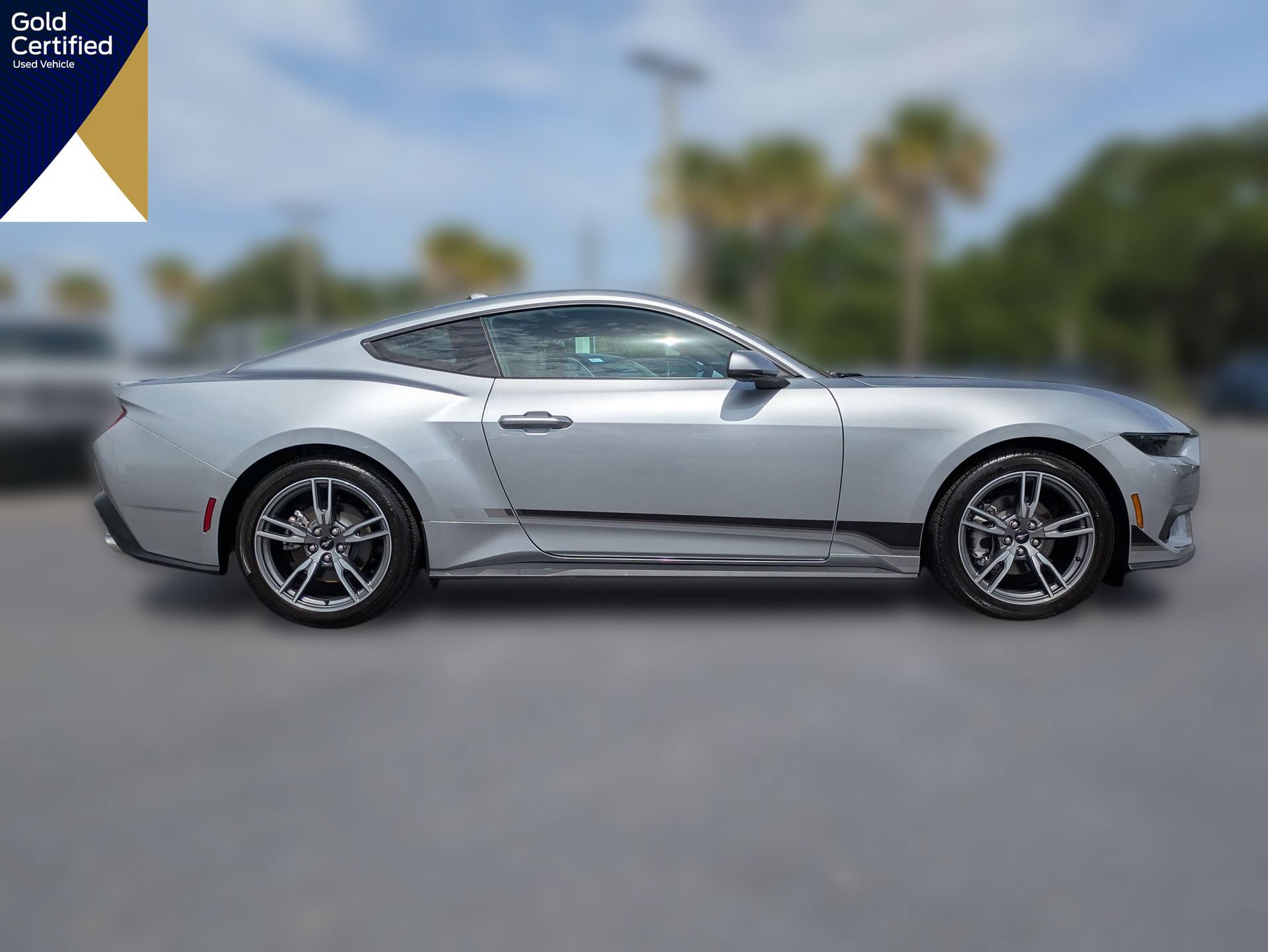 Certified 2025 Ford Mustang Premium RWD image 4