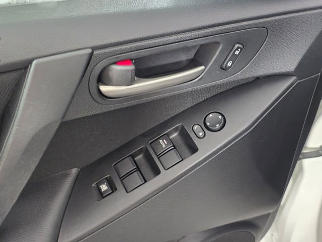 Used 2012 MAZDA MAZDA3 i Touring image 23