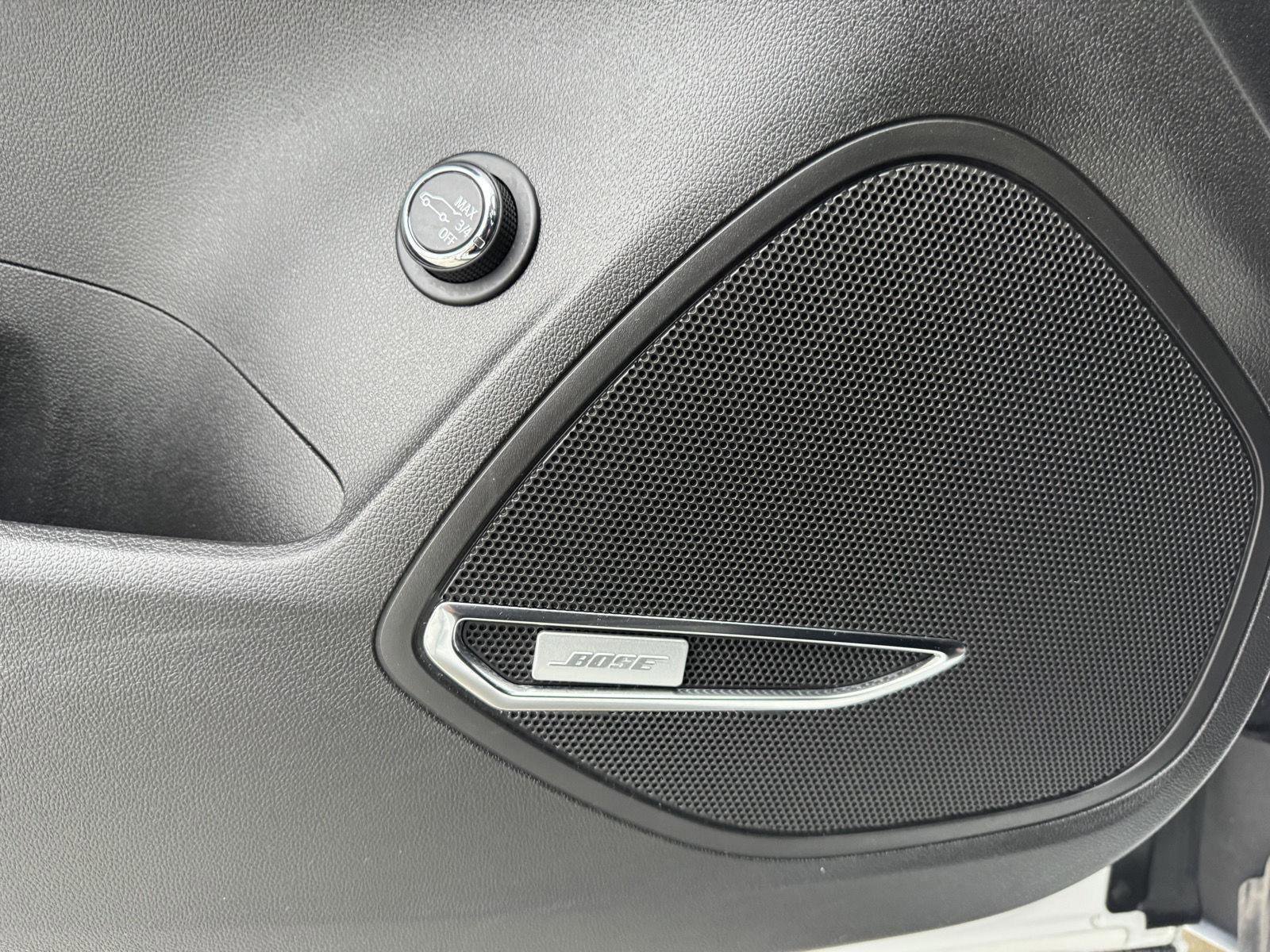 Used 2022 Buick Envision Avenir w/ Technology Package II image 25