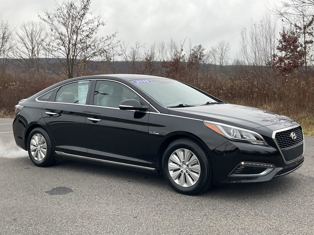 Used 2016 Hyundai Sonata SE