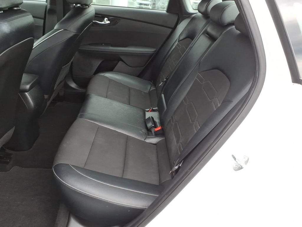 Used 2023 Kia Forte GT-Line FWD image 8