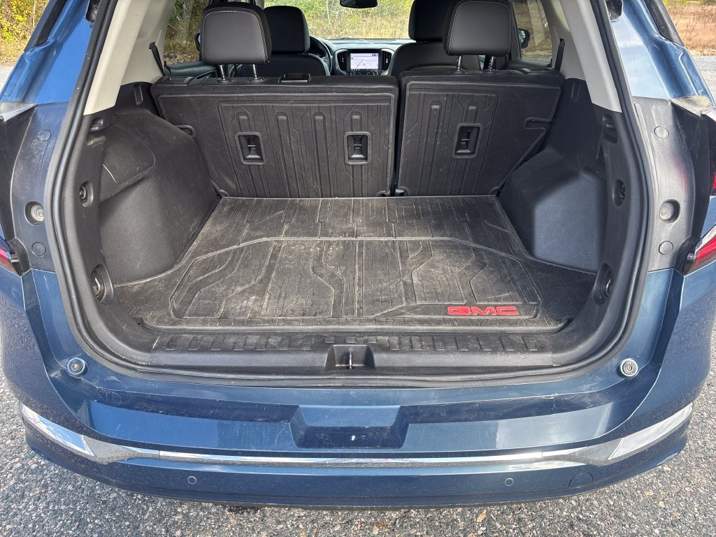 Used 2024 GMC Terrain Denali AWD/4WD image 22
