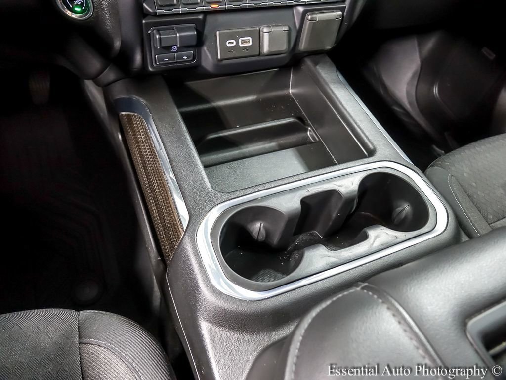 Used 2020 Chevrolet Silverado 1500 LT Trail Boss AWD/4WD image 18