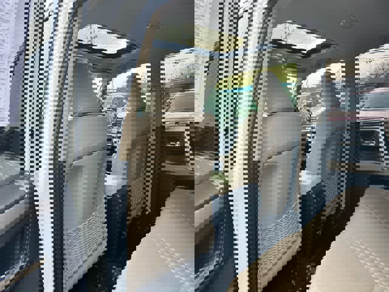 Used 2020 Toyota 4Runner Limited image 22