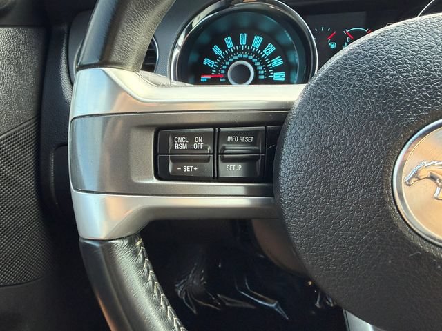 Used 2013 Ford Mustang Convertible RWD image 19