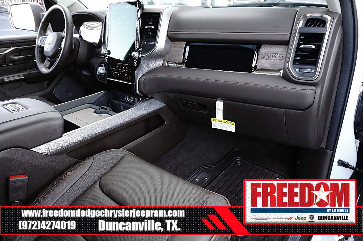 Used 2026 RAM 1500 Limited AWD/4WD image 12