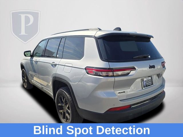 Used 2024 Jeep Grand Cherokee L Laredo image 5