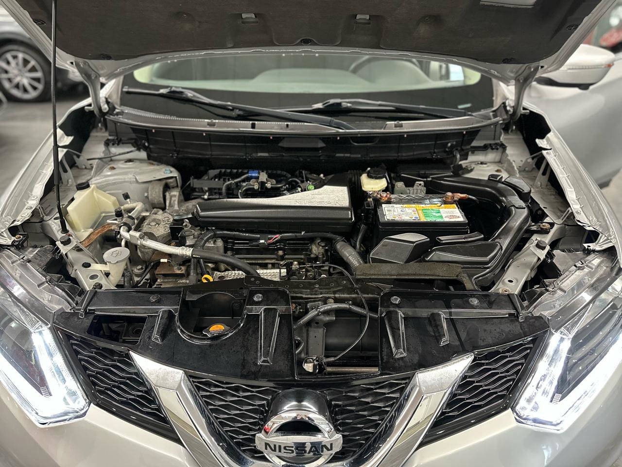 Used 2015 Nissan Rogue SV w/ SV Premium Package image 27