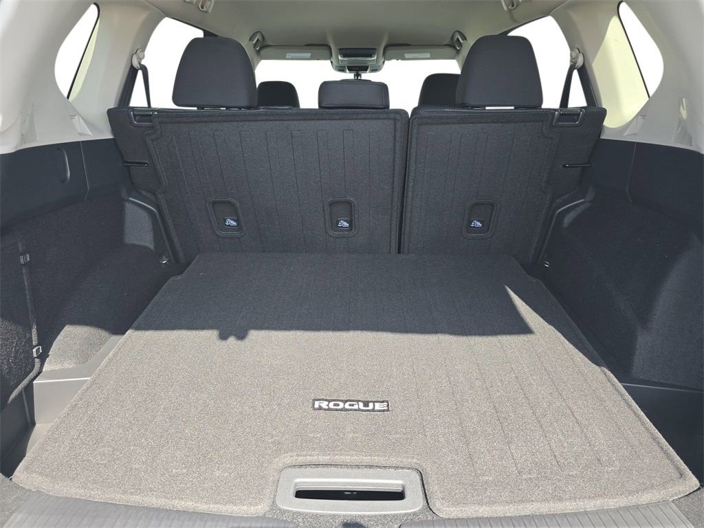 New 2026 Nissan Rogue SV w/ Cold Weather Package image 16