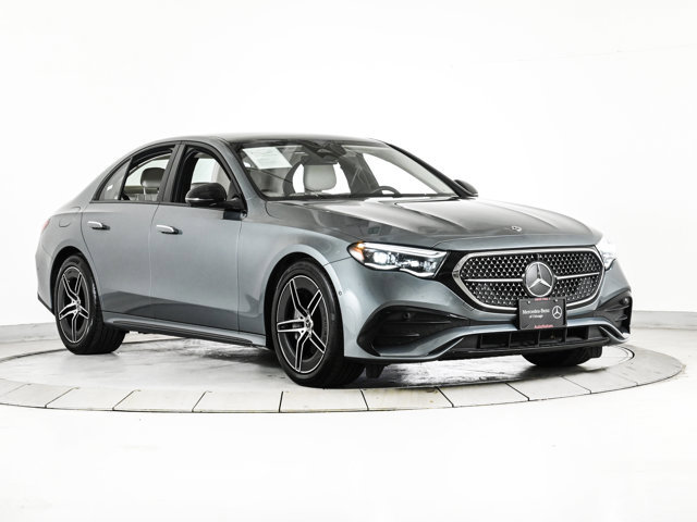 Used 2025 Mercedes-Benz E 450 4MATIC Sedan video 3