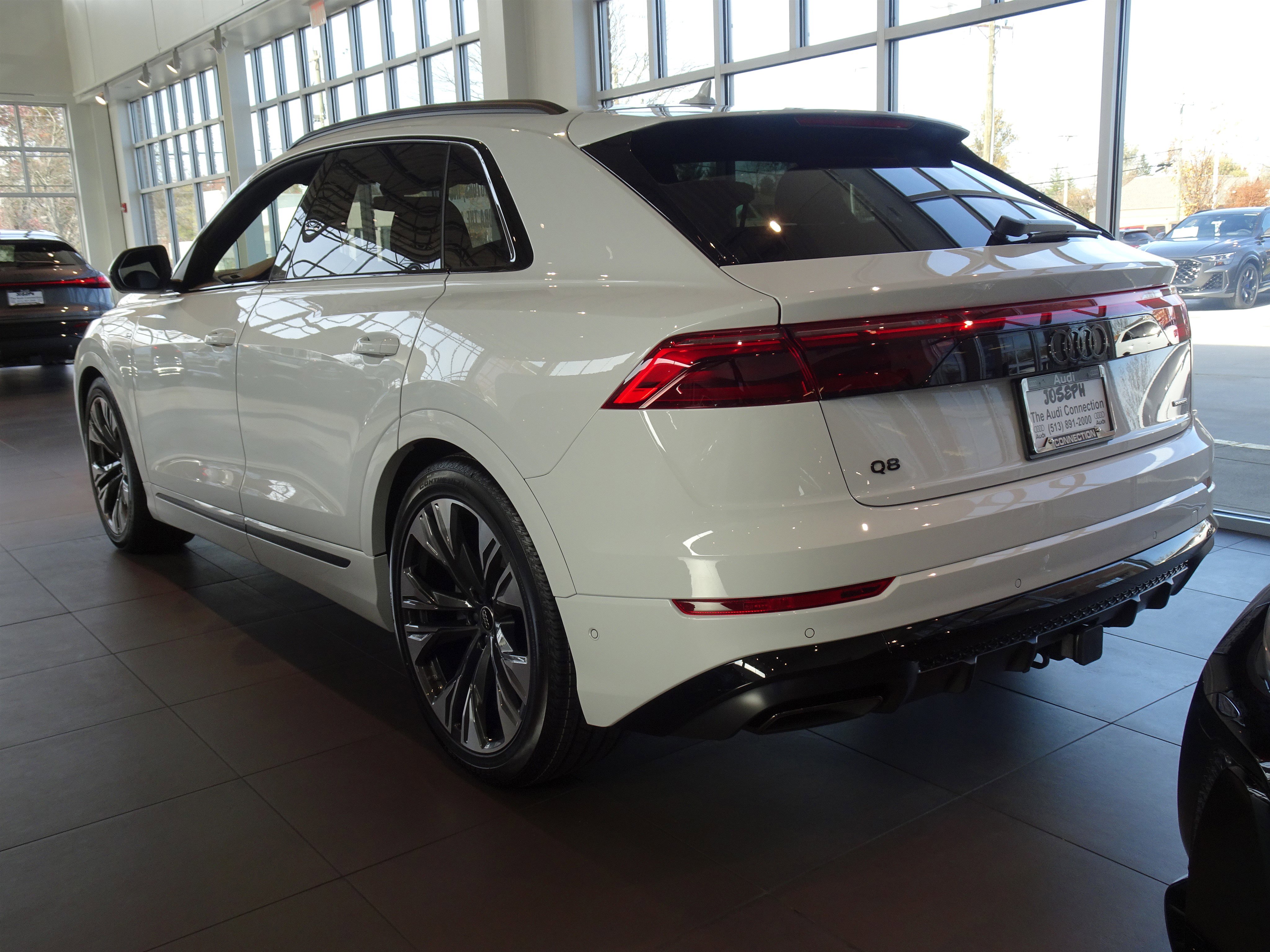 New 2026 Audi Q8 Premium Plus image 2