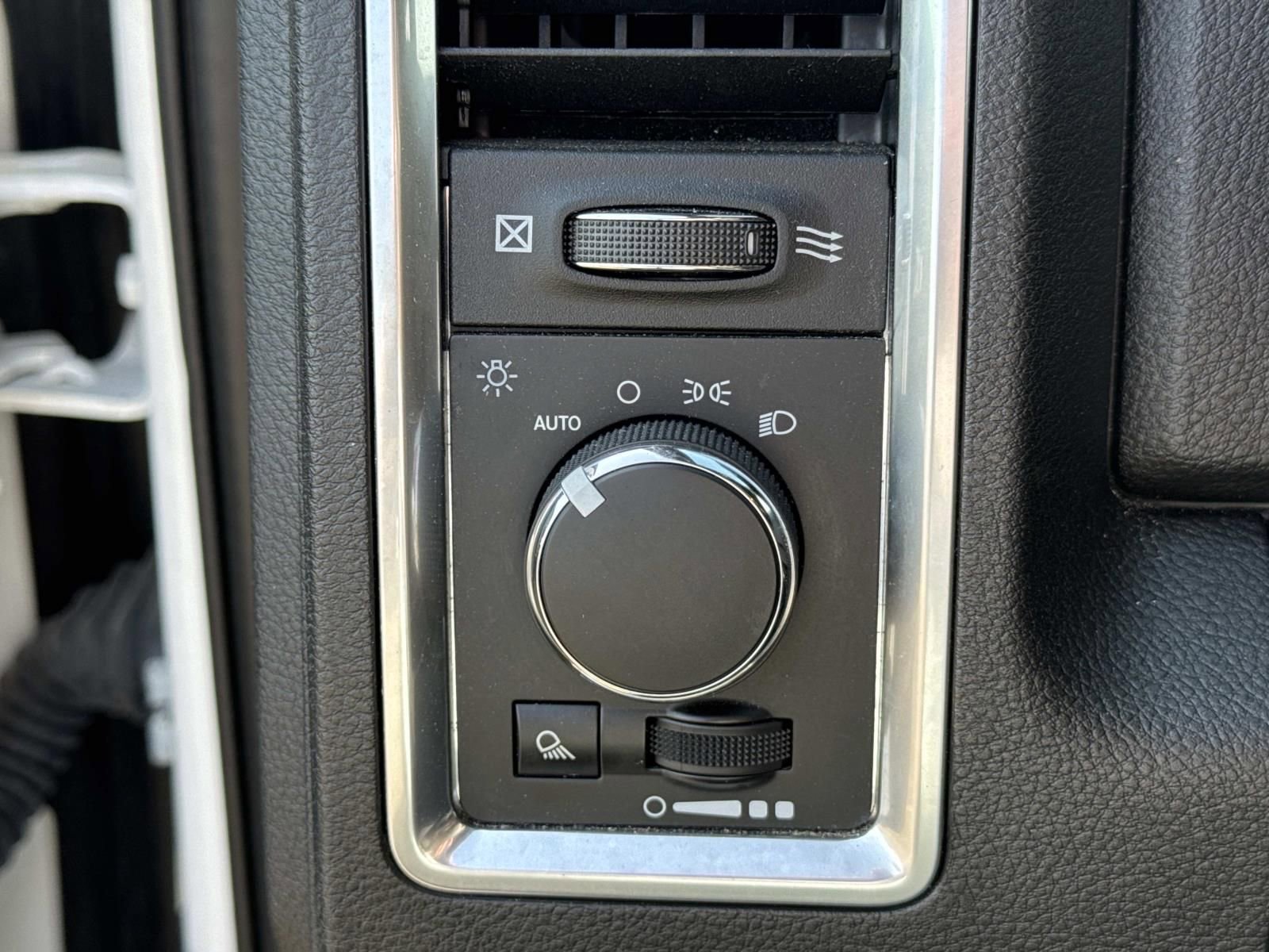 Used 2024 RAM 1500 Classic Warlock image 21