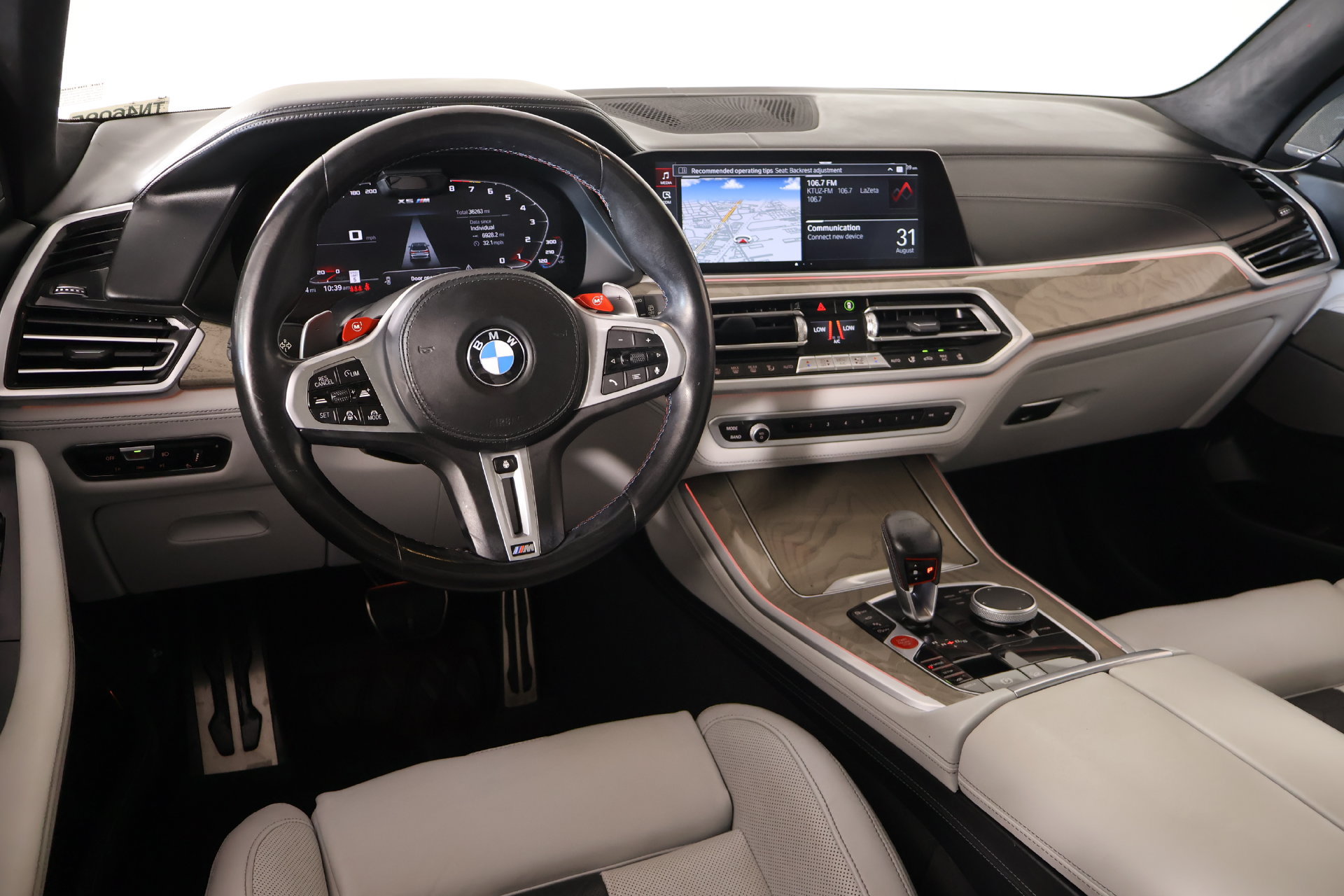 Used 2023 BMW X5 M w/ Executive Package AWD/4WD image 2