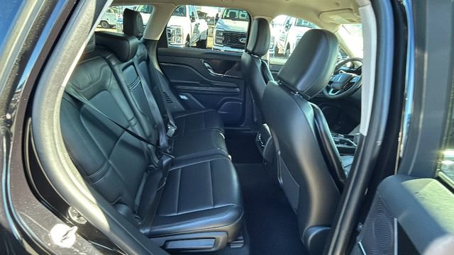 Used 2023 Lincoln Corsair FWD image 13