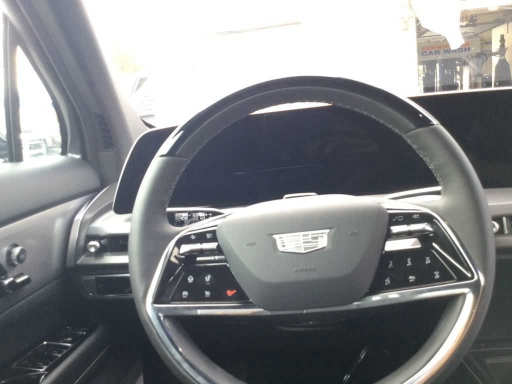 New 2026 Cadillac Vistiq Luxury image 25