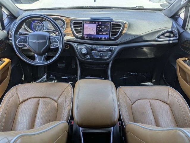 Used 2021 Chrysler Pacifica Pinnacle AWD/4WD image 17