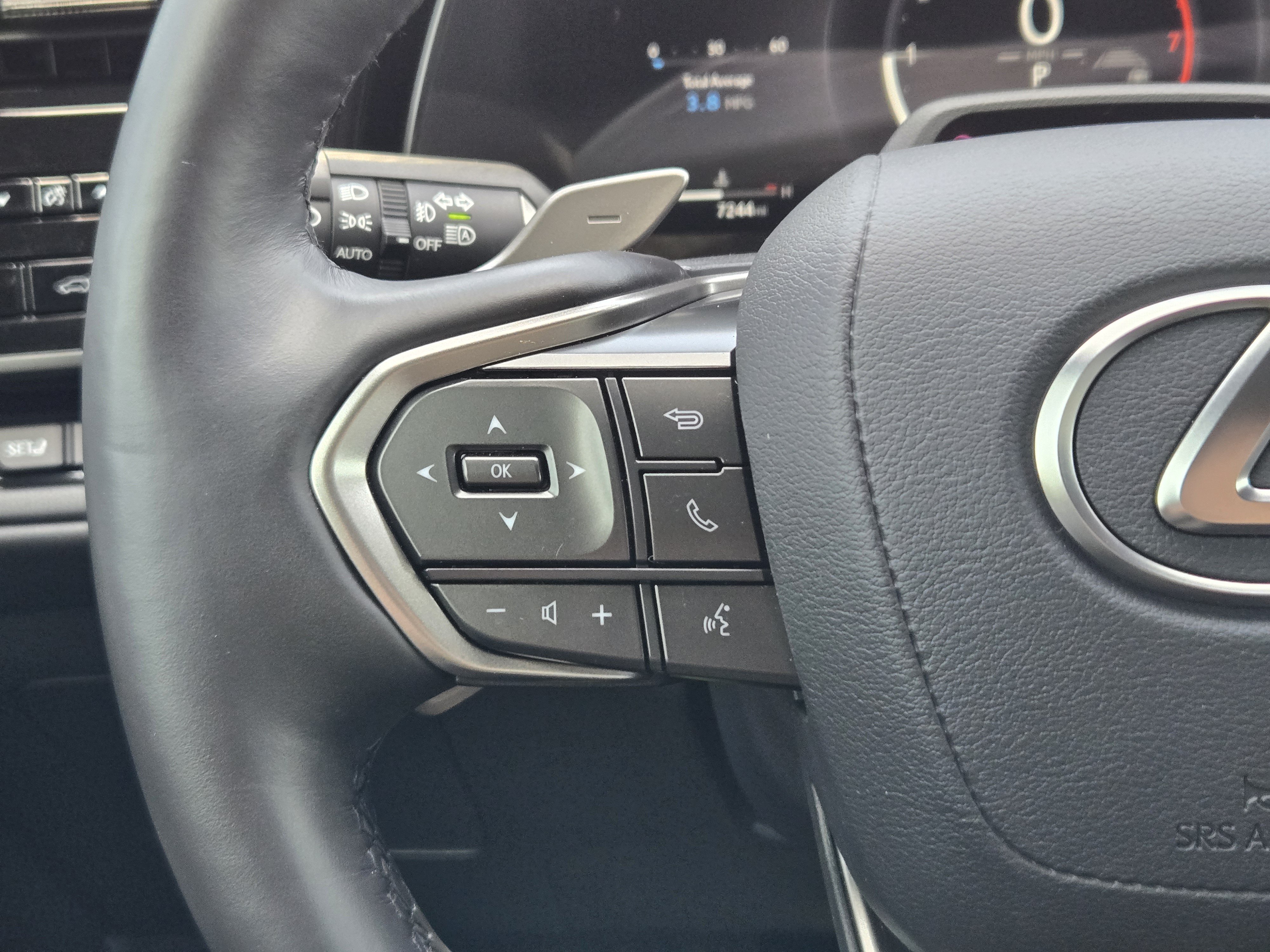 Used 2025 Lexus TX 350 AWD w/ Technology Package image 32