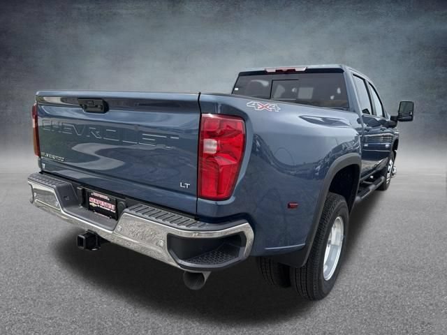 New 2026 Chevrolet Silverado 3500 LT w/ All Star Edition AWD/4WD image 7
