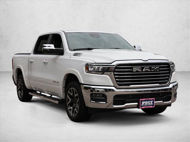 Used 2025 RAM 1500 Laramie AWD/4WD image 3