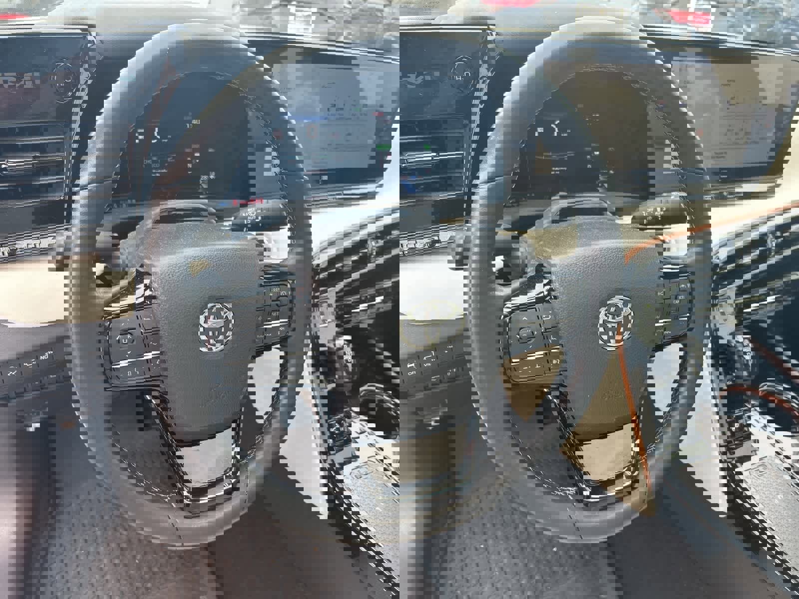 Used 2023 Toyota Mirai image 30