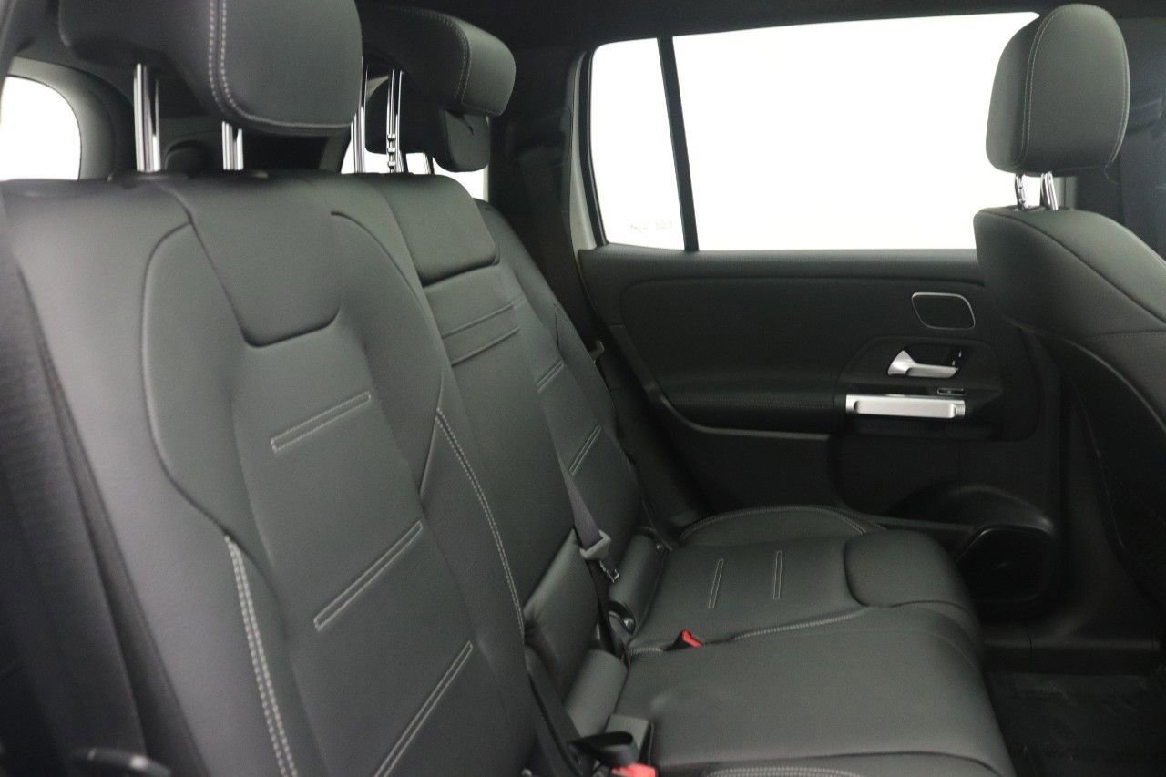 Certified 2023 Mercedes-Benz EQB 250+ image 32