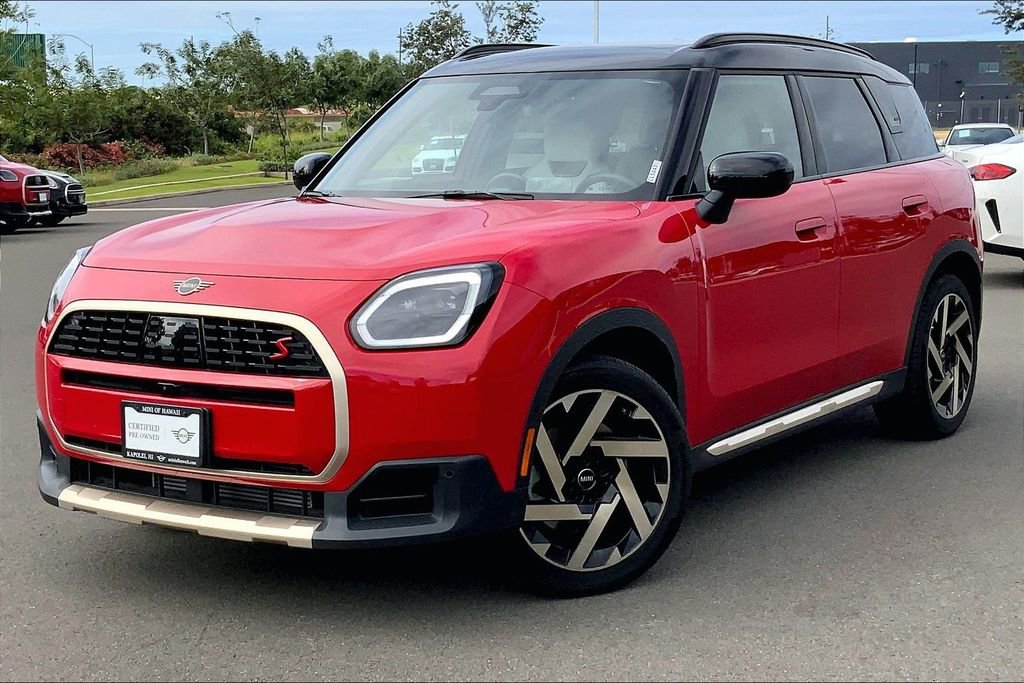 Certified 2025 MINI Cooper Countryman S w/ Comfort Package Max image 3