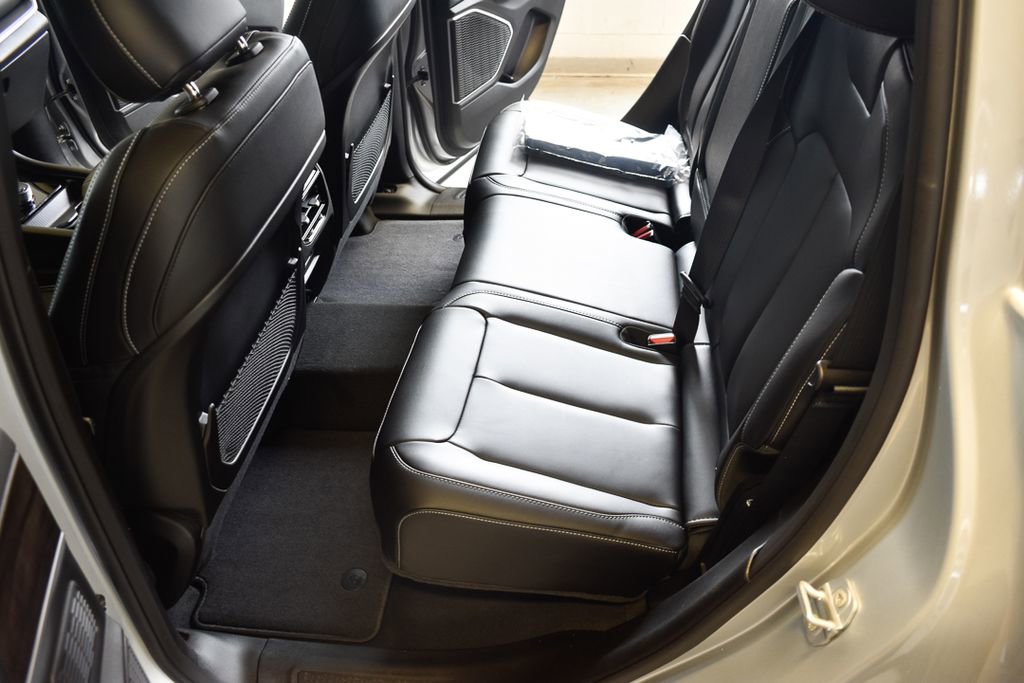 New 2026 Jeep Grand Cherokee Limited image 13