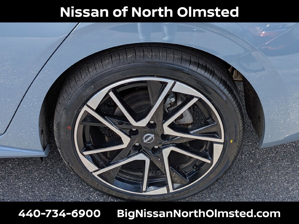 Certified 2024 Nissan Sentra SR FWD image 30