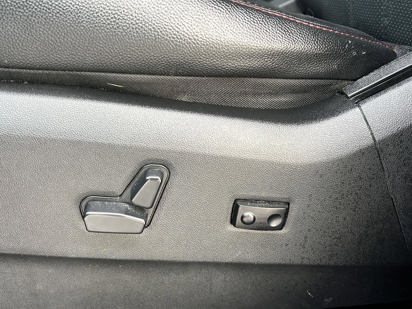 Used 2018 Dodge Grand Caravan GT image 10