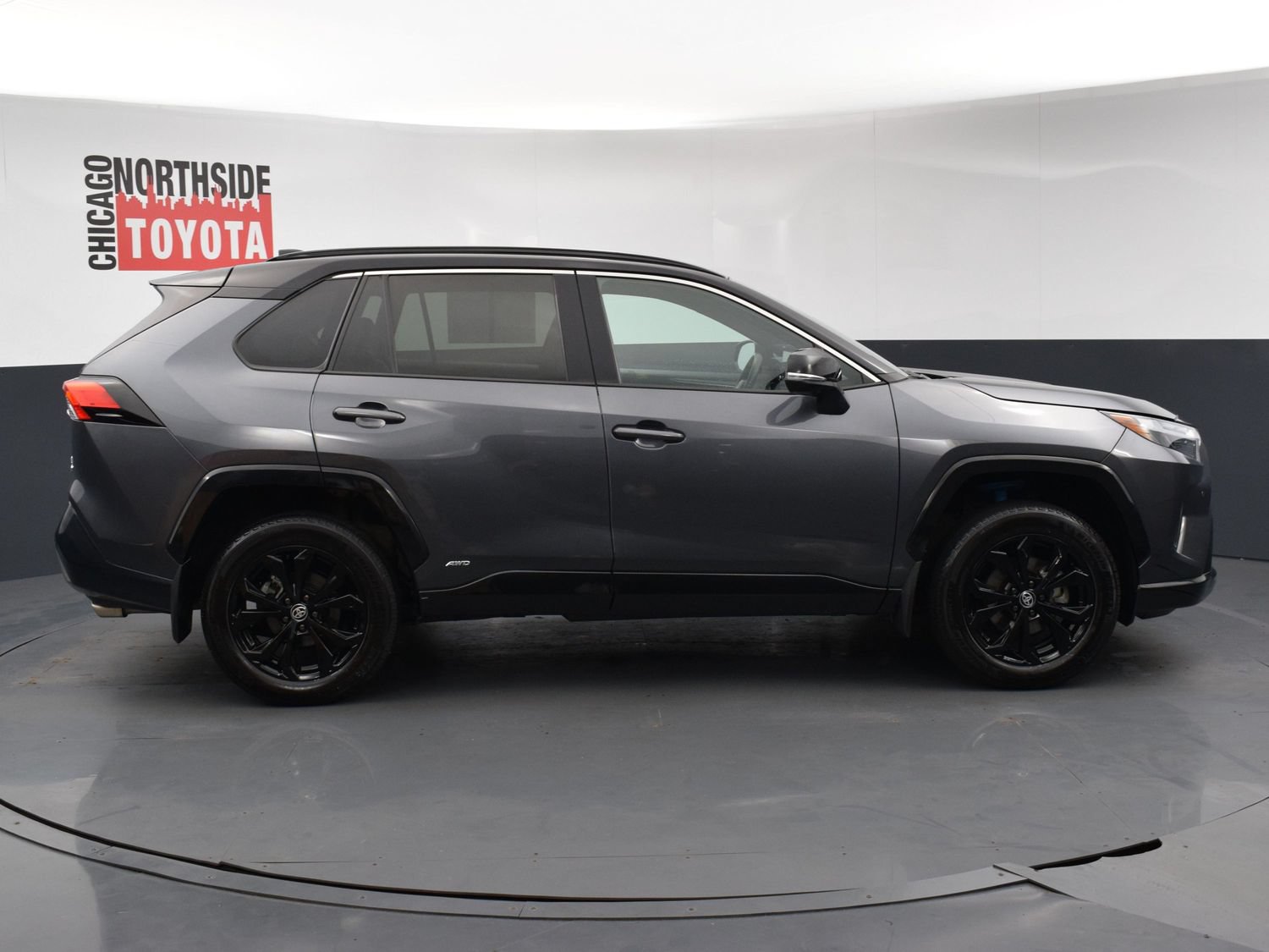 Used 2023 Toyota RAV4 XSE AWD/4WD image 5