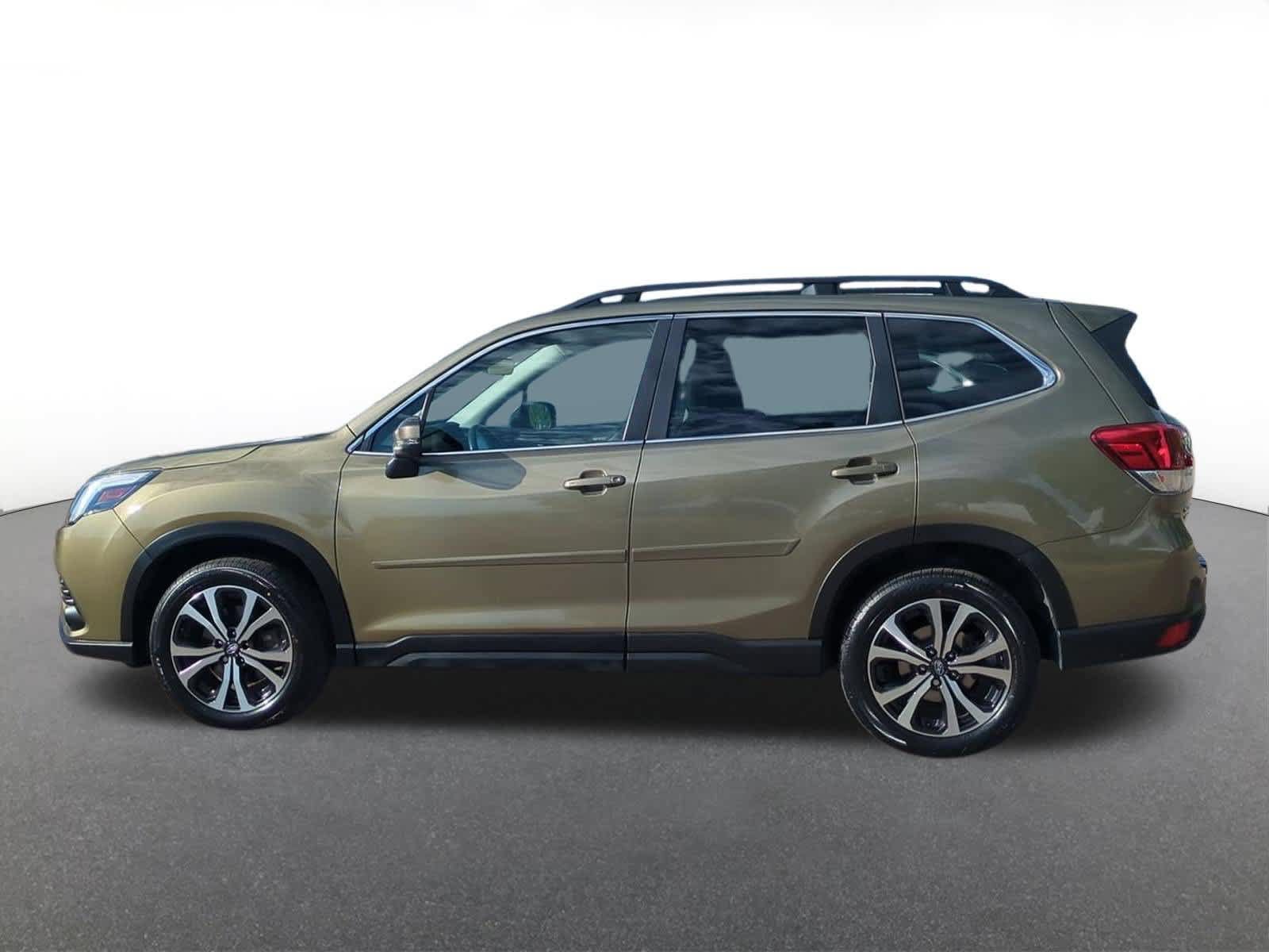 Used 2023 Subaru Forester Limited w/ Popular Package #2 AWD/4WD image 3